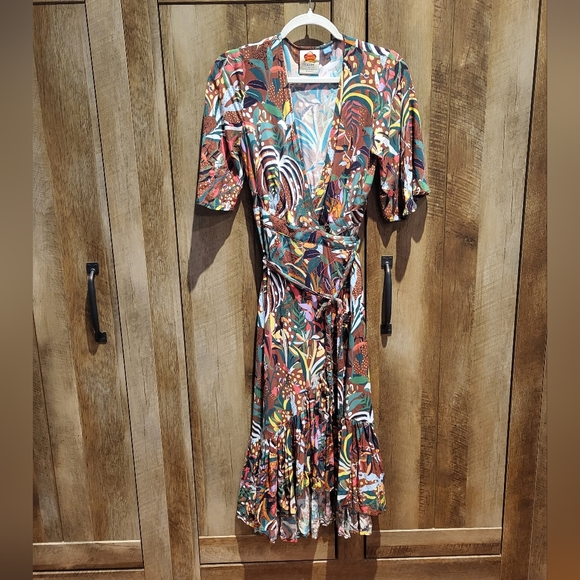 FARM RIO Fiesta Maxi Wrap Dress NWOT - XS - Picture 8 of 12
